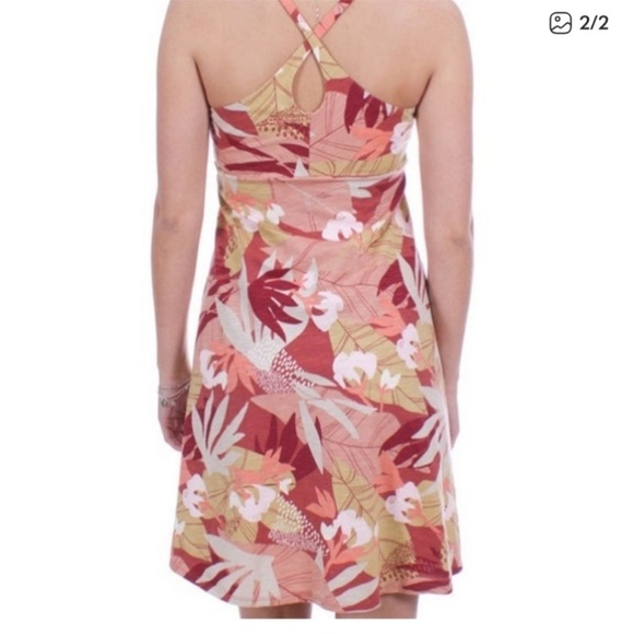Patagonia Dresses & Skirts - Patagonia Floral Print Women's Dress size Medium